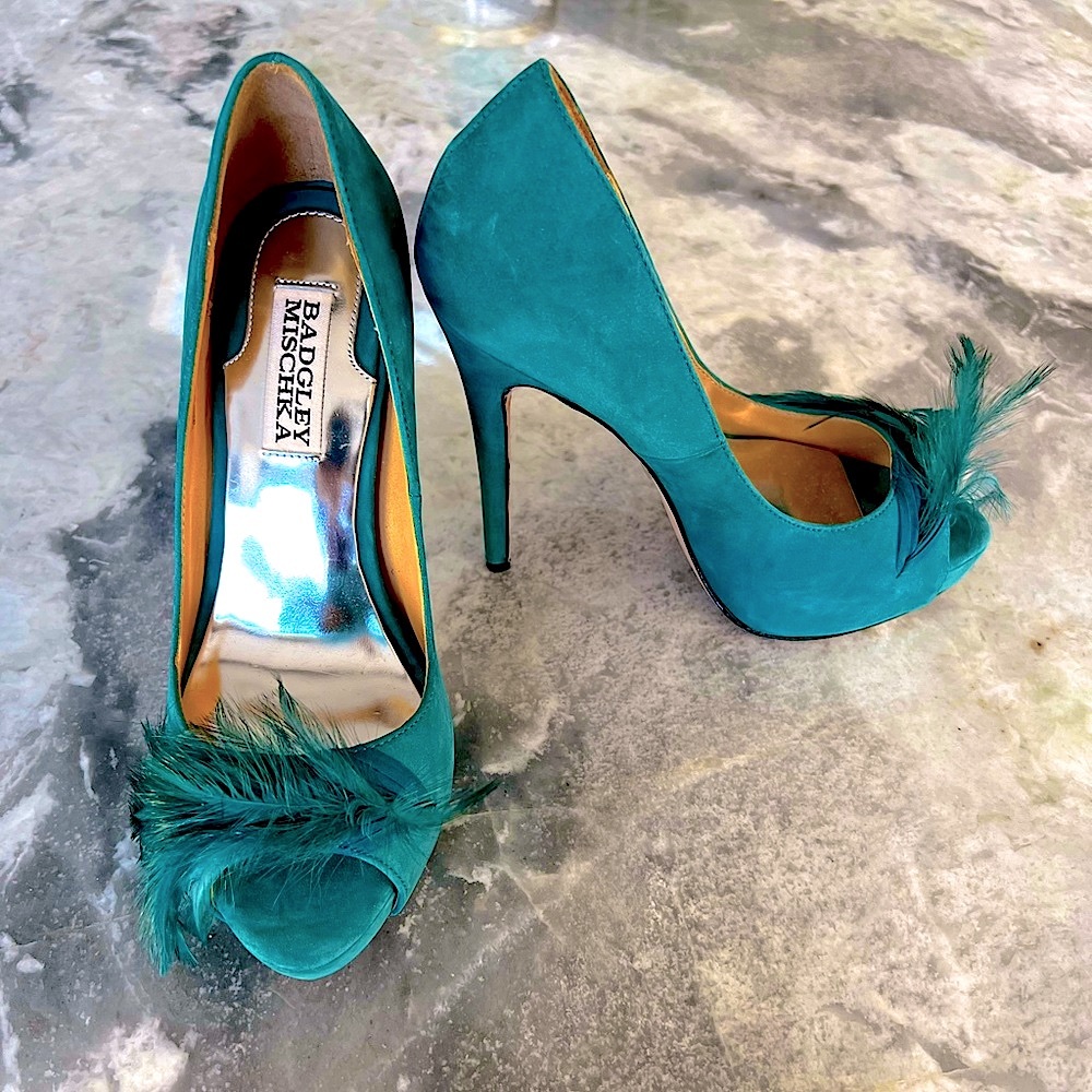 Badgley Mischka Teal Peep Toe Heels size 6.5